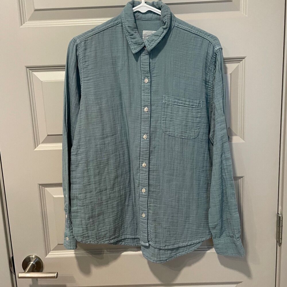 Universal Thread Light Green Cotton Gauze Shirt, size S